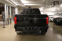 This Toyota Tacoma has a powerful Intercooled Turbo Regular Unleaded I-4 2.4 L/146 engine powering t... (image 5)