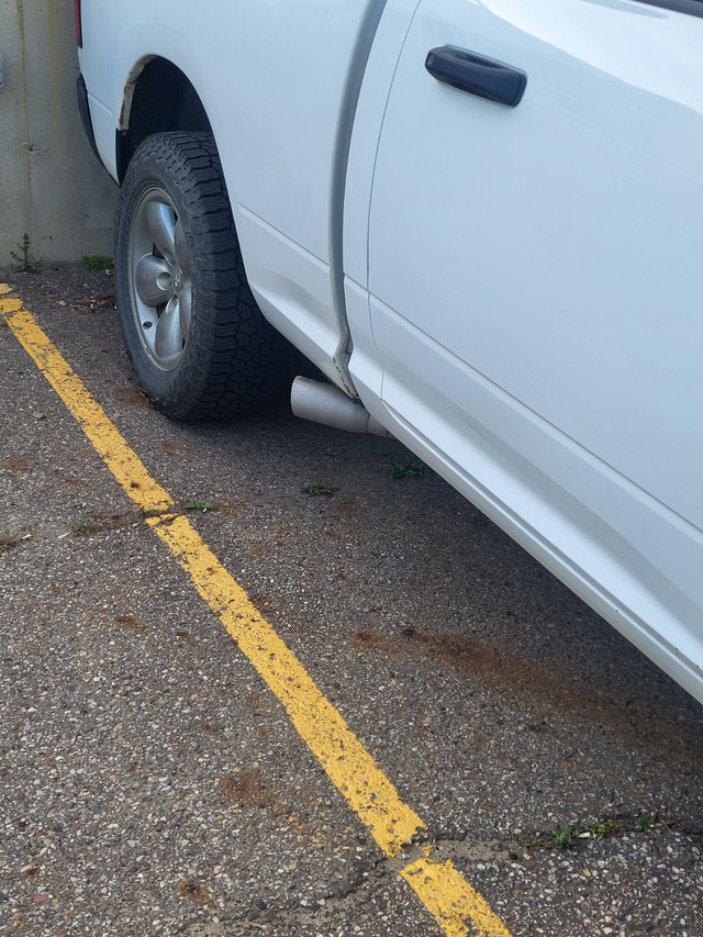 2014 dodge ram rwd in Cars & Trucks in Edmonton - Image 3