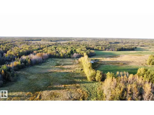 Range Road 225 @ township 612 Rural Thorhild County, Alberta in Land for Sale in Edmonton - Image 19