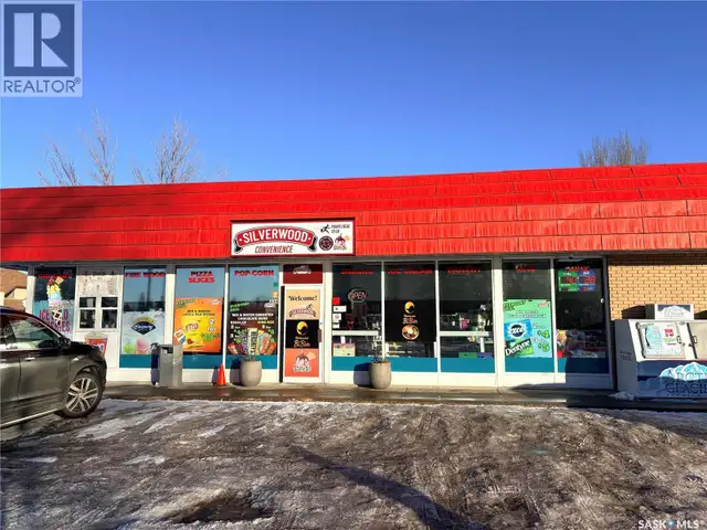 330 Silverwood ROAD Saskatoon, Saskatchewan in Commercial & Office Space for Sale in Saskatoon - Image 2