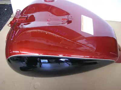 Used Suzuki Gas tank no rust at all very very clean paint is not faded at all has one small paint ch...