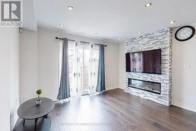 18 - 1635 PICKERING PARKWAY Pickering (Village East), Ontario in Long Term Rentals in Oshawa / Durham Region - Image 5