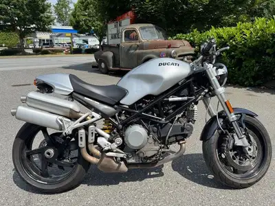 WE SHIP EVERYWHERE ~ EASY FINANCING OPTIONS ~ WE TAKE TRADES ??Parts ?Sales ?Service ?? Vancouver ?...