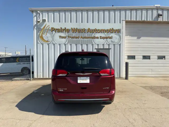 2017 Chrysler Pacifica Limited 7 Passenger | Command Start | Pow561999841036216325