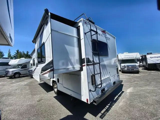 2023 Coachmen RV Freelander 26DS in RVs & Motorhomes in Abbotsford - Image 32