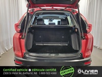 -AWD -Mag Wheels -Roof Rails -Fog Lights -Power Liftgate -Memory Seats -Leather Seats -Heated Seats... (image 5)