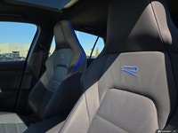 Turbocharged,Auxiliary Audio Input,Keyless Entry,Power Door Locks,Telematics,Seat Memory,4-Wheel Dis... (image 7)