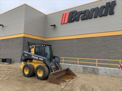 2018 John Deere 330G in Heavy Equipment in Saskatoon - Image 3