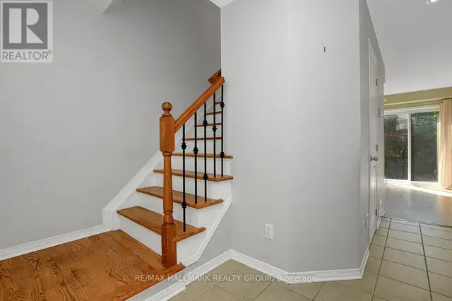 553 BURLEIGH PRIVATE Ottawa, Ontario62865714249090122