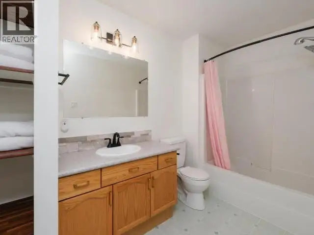 6 CARNELIAN COURT Whitehorse, Yukon in Houses for Sale in Whitehorse - Image 14