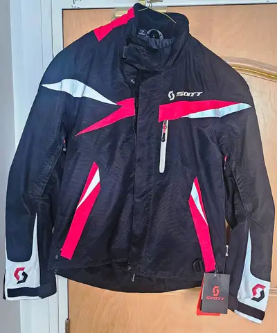 Brand New Scott Winter jacket size S men's would be great for the lady snowmobiler as well , best su...