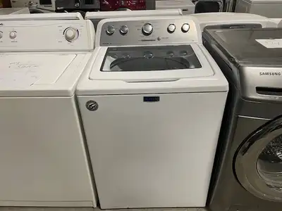 Laveuse seule top load blanche grande capacité Maytag, View more