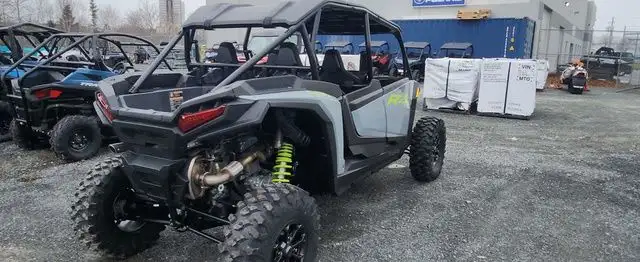2025 Polaris RZR XP 4 1000 Ultimate in ATVs in City of Halifax - Image 5