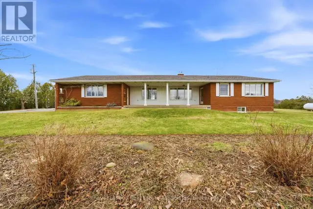 1137 RIDGE ROAD Hamilton, Ontario in Land for Sale in Hamilton - Image 2