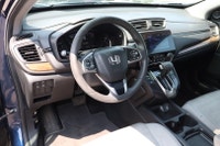 WELL MAINTAINED NO ACCIDENT Elevate Your Drive with the Honda CR-V AWD. Discover the Perfect Blend o... (image 8)