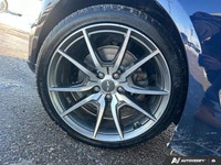 The advertised vehicle price is based on a promotional finance offer. Customers who purchase the veh... (image 8)