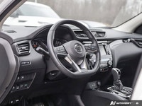 Recent Arrival! CARFAX Canada No Reported Accidents CARFAX Canada One Owner ABS brakes, Active Cruis... (image 8)