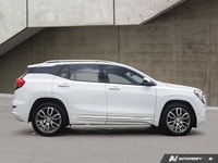 *One Owner, No Accidents, Excellent Condition, AWD, BOSE Sound System, Navigation, Heated Seats & St... (image 5)