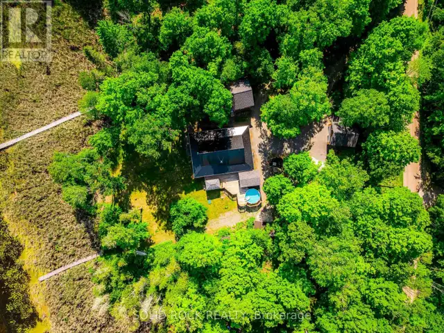 261 LACOURSE LANE Lanark Highlands, Ontario in Houses for Sale in Ottawa - Image 41