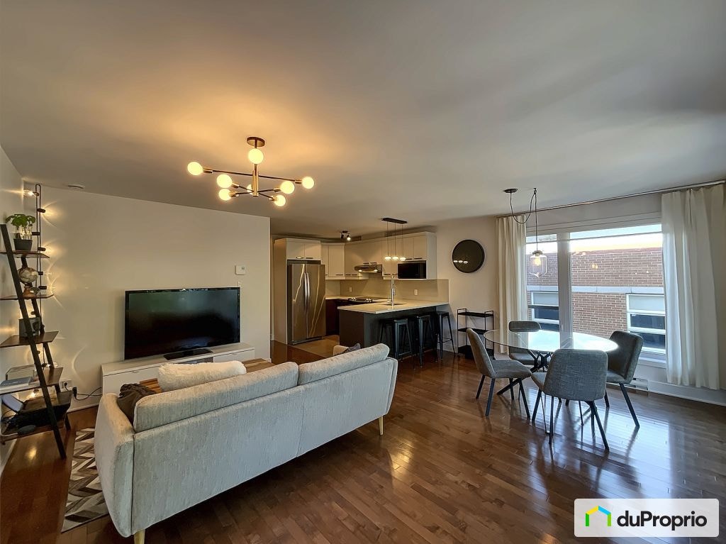 $452,000 - Condominium for sale in Ahuntsic / Cartierville — photo 1
