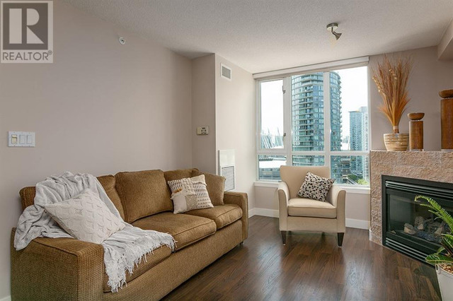 2101 63 KEEFER PLACE Vancouver, British Columbia in Condos for Sale in Vancouver