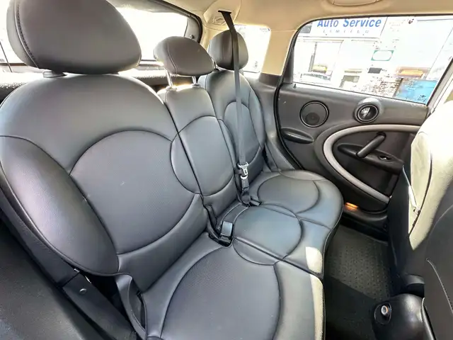 2012 MINI Cooper Countryman Countryman in Cars & Trucks in St. Catharines - Image 13