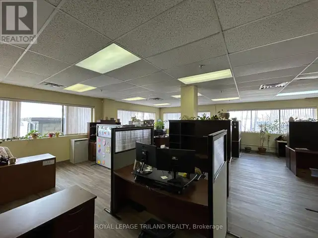 1150 FRANCES STREET N London East (East M), Ontario in Commercial & Office Space for Rent in London - Image 7