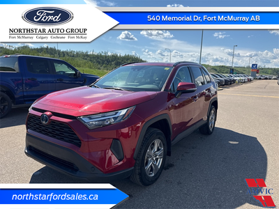 Low Mileage, Sunroof, Heated Steering Wheel, Power Liftgate, Heated Seats, Aluminum Wheels! This 202...