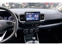 2022 Hyundai Venue Essential IVT w/Two-Tone for sale 2022 Hyundai Venue Essential w/ Two-Tone Roof |... (image 9)