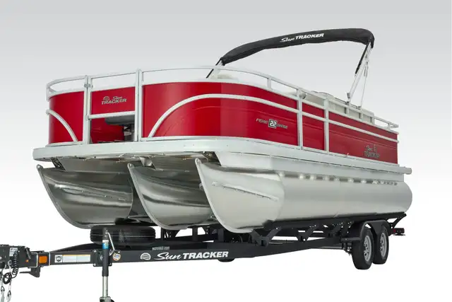 2026 Sun Tracker Fishin' Barge 22 XP3 TRITOON -pontoon boat in Powerboats & Motorboats in Prince Albert - Image 4