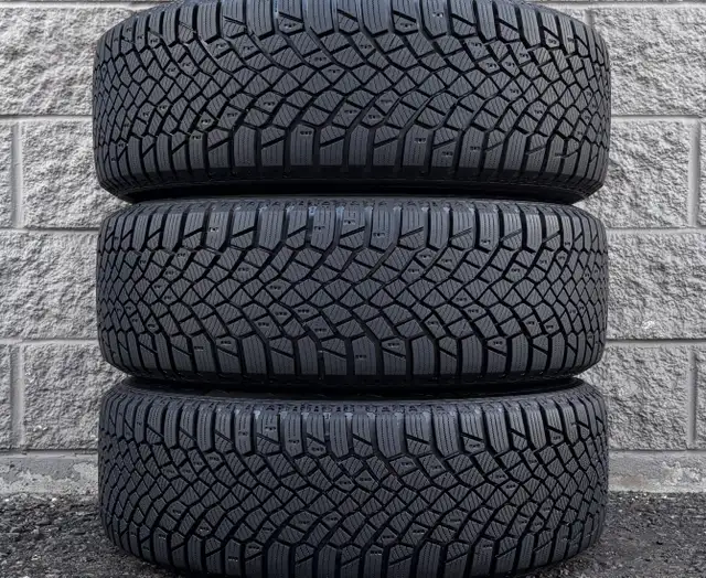 (99%) 4x 235/55R19 Continental Winters w/ Volvo XC90 19" Rims in Tires & Rims in City of Toronto - Image 4