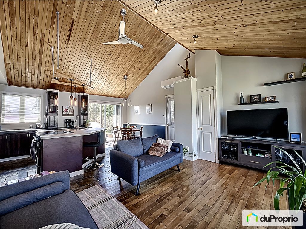 $257,000 - Bungalow for sale in Lac-Etchemin — photo 2