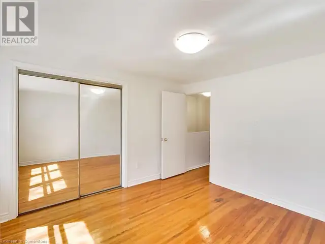 153 LIMERIDGE Road W Unit# 16 Hamilton, Ontario in Condos for Sale in Hamilton - Image 15