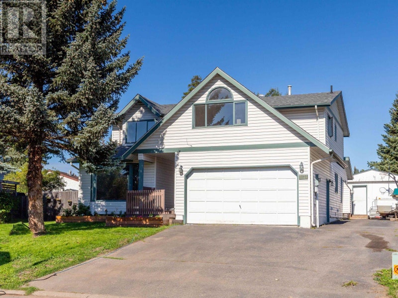 3524 15TH AVENUE Smithers, British Columbia Houses for Sale