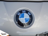 Key Features: Heated front leather seats, dual climate zone control, push to start, driving dynamics... (image 8)