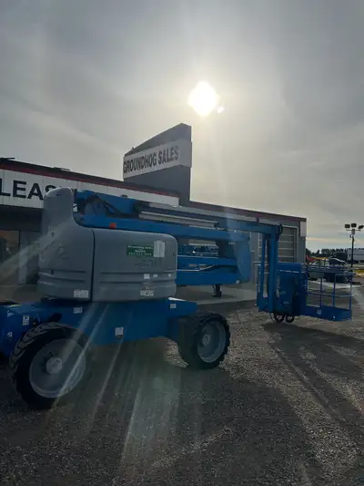 2014 Genie Z60- Deutz Diesel, 4X4, 60’ Platform Height, 36’ Platform Reach, 8’ Basket, 500lb Lift Ca...