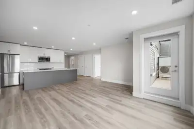 1 Bedroom + Den Elation Suites - Plan C Now Leasing! Elation Suites - Bridgewater's newest luxury re...