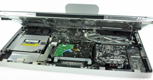 ★ APPLE REPAIR ★ MacBook Pro Air iMac display,OS,battery fix+ in Laptops in Markham / York Region - Image 2