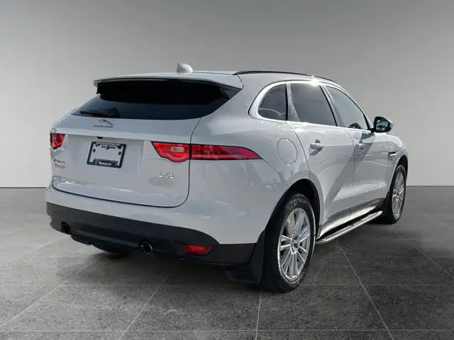 2017 Jaguar F-PACE 35t Prestige / AWD in Cars & Trucks in Calgary - Image 8