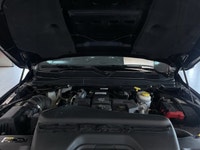 ===== Key Features ===== * 62,893 km * One Owner * No Reported Accidents * Limited Trim * 4WD (Four-... (image 8)