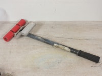 Rok Heavy Duty Pressure Roller 56026 Extendible Handle Flooring Ottawa Ottawa / Gatineau Area Preview