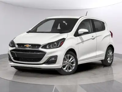 Get ready to experience the 2022 Chevrolet Spark 1LT in a crisp white finish, equipped with a smooth...