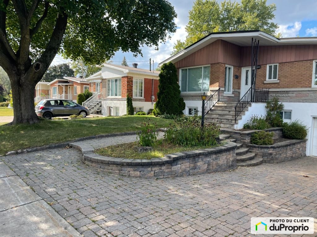 $639,000 - Bungalow for sale in Pont-Viau — photo 2