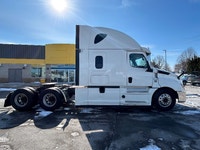 2019 FREIGHTLINER T12664ST;Heavy Duty Trucks - Conventional Truck w/ Sleeper Penske Location 105 SAL... (image 7)