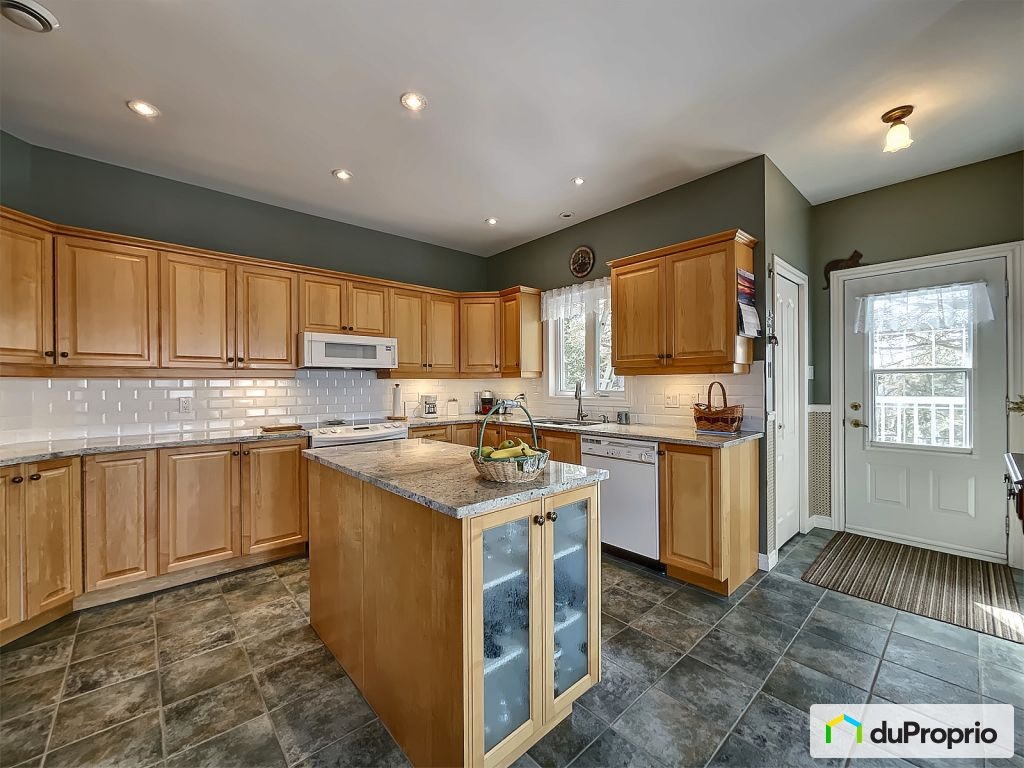 $799,000 - 2 Storey for sale in Magog — photo 2