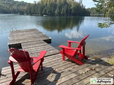Traduction automatique Charmant chalet quatre saisons sur le lac Bernard Découvrez cet accueillant c...