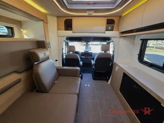 2026 Triple E ( LEISURE TRAVEL VANS ) Unity 24MBL in RVs & Motorhomes in Calgary - Image 14