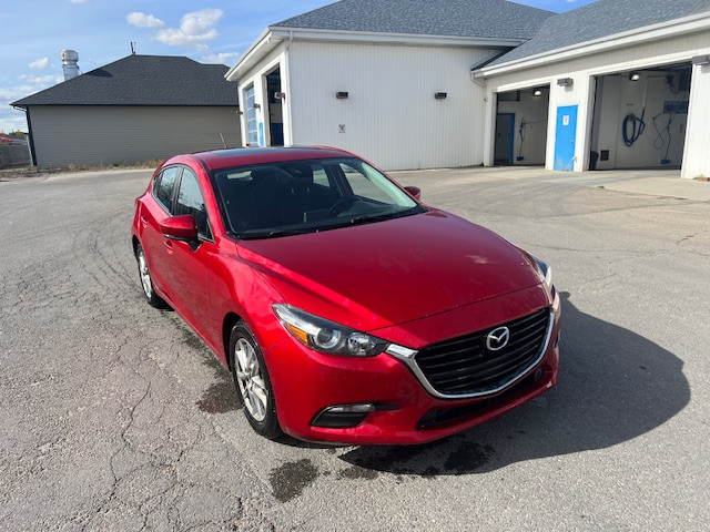 2018 Mazda3 No accidents, Good service history in Cars & Trucks in Calgary - Image 4