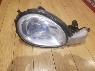 OEM Dodge Chrysler NEON Passenger Side Right Headlight Mint $75, View more