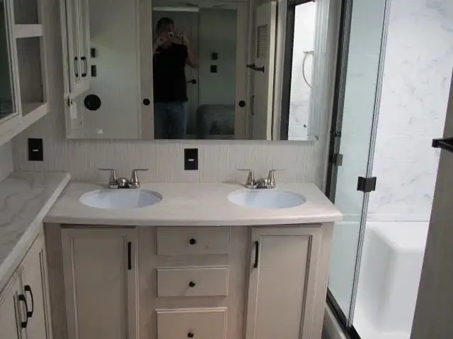 2023 SIERRA 391 FLRB-NEW LOADED FRONT LIVING-ON SALE $99,999!  in Travel Trailers & Campers in Ottawa - Image 31